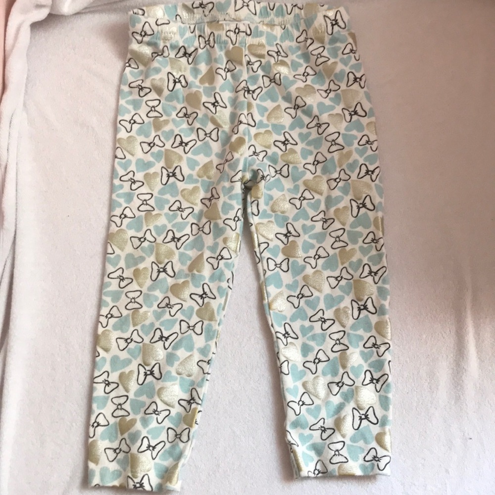 4 for $10 Adorable Minnie Mouse bow leggings